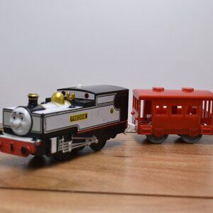 Freddie Trackmaster - Thomas & Friends Motorized Engine Train w/ Cargo Car 2006